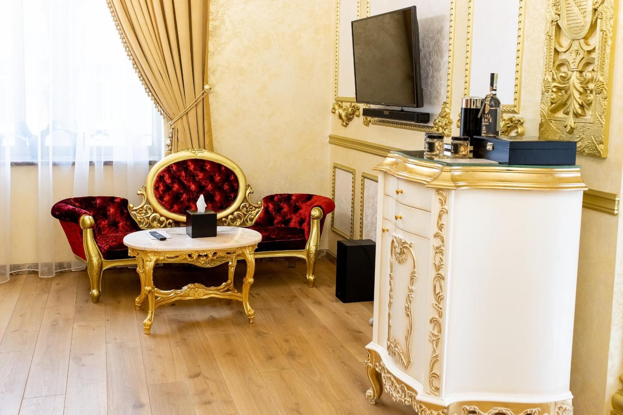 Royal Palace Luxury Hotel And Spa Khmelʼnytsʼkyy 部屋 写真