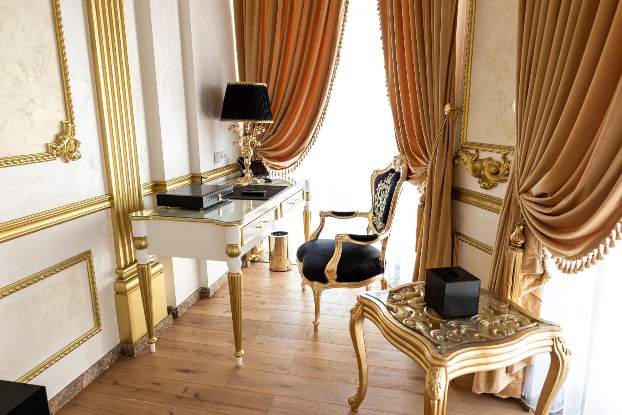 Royal Palace Luxury Hotel And Spa Khmelʼnytsʼkyy 部屋 写真