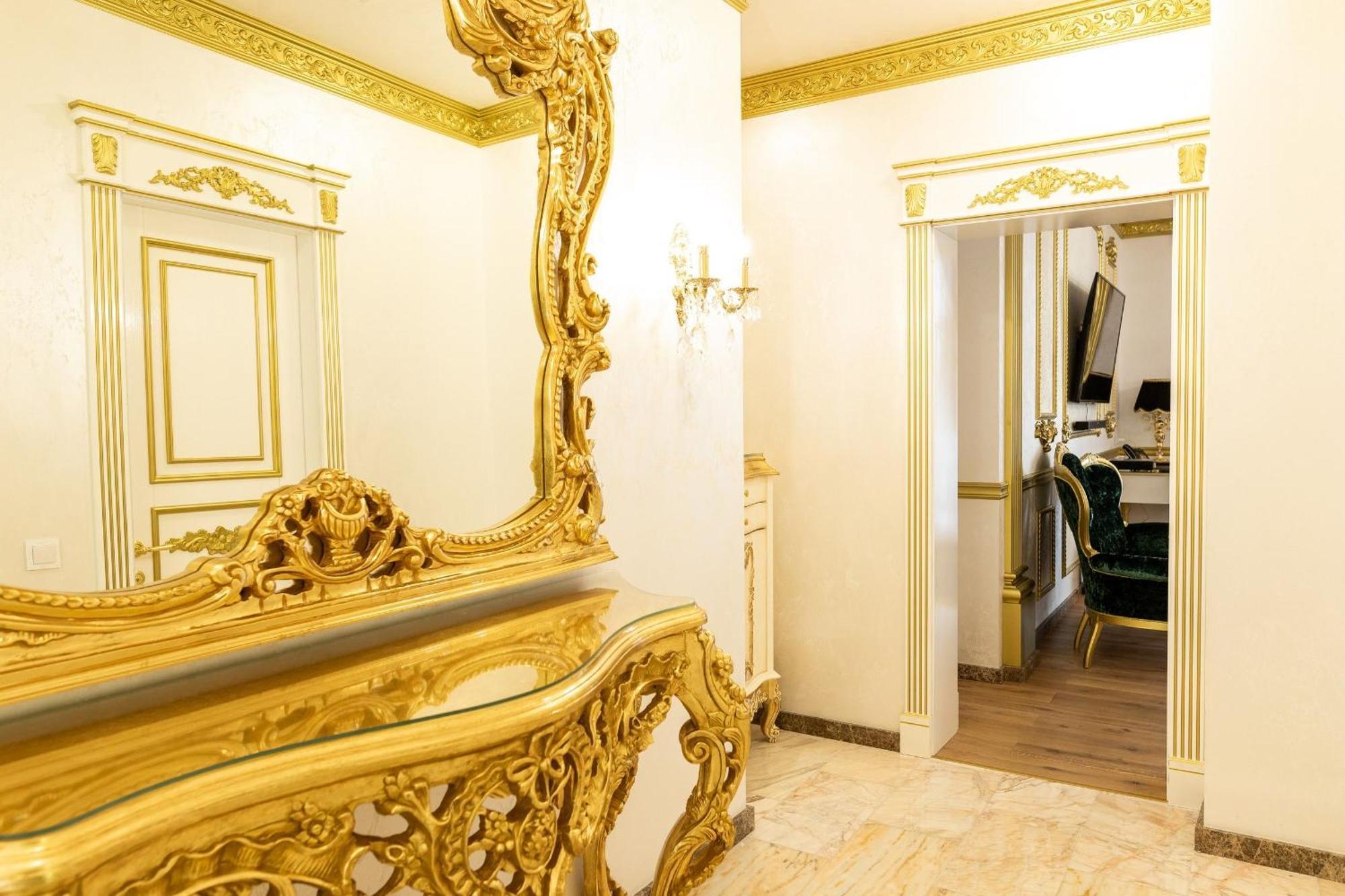 Royal Palace Luxury Hotel And Spa Khmelʼnytsʼkyy 部屋 写真