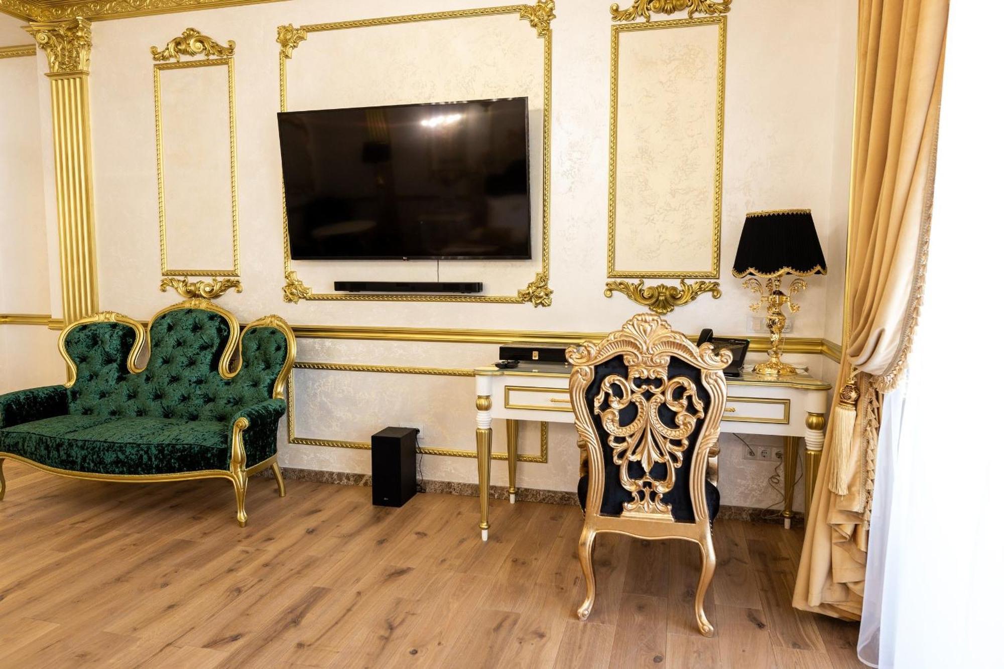 Royal Palace Luxury Hotel And Spa Khmelʼnytsʼkyy 部屋 写真